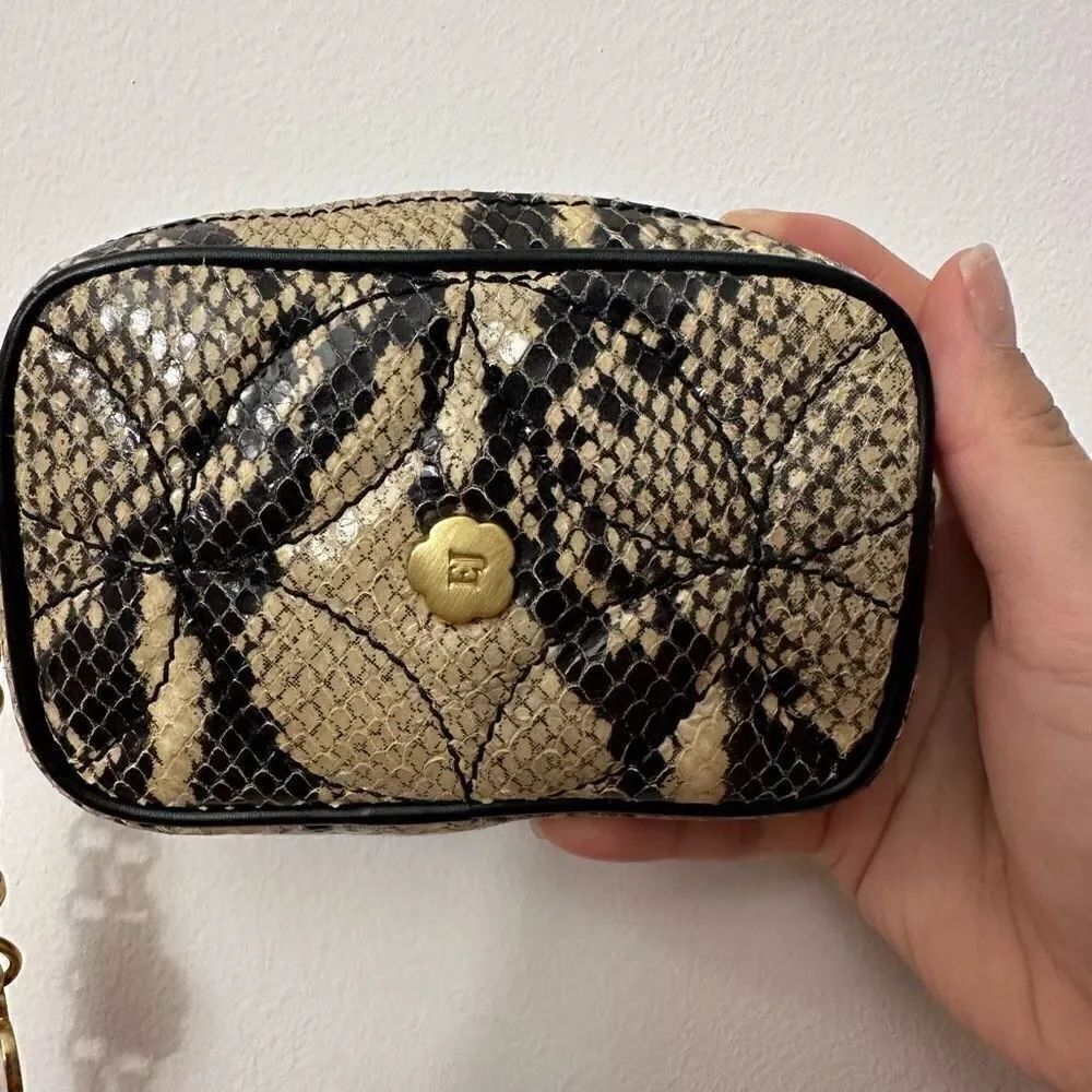 Eric javits wristlet - Picture 3 of 7
